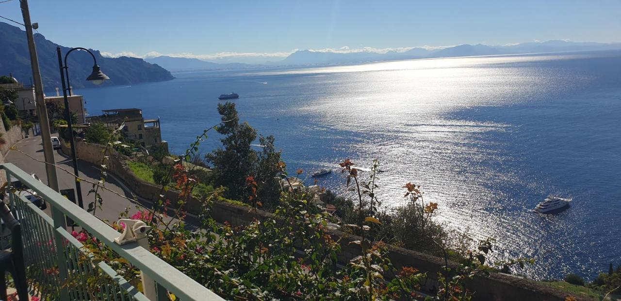 Villa Grace Amalfi Seaview ภายนอก รูปภาพ