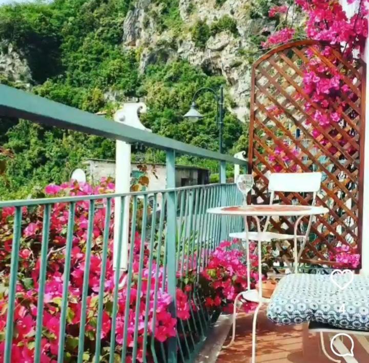 Villa Grace Amalfi Seaview ภายนอก รูปภาพ