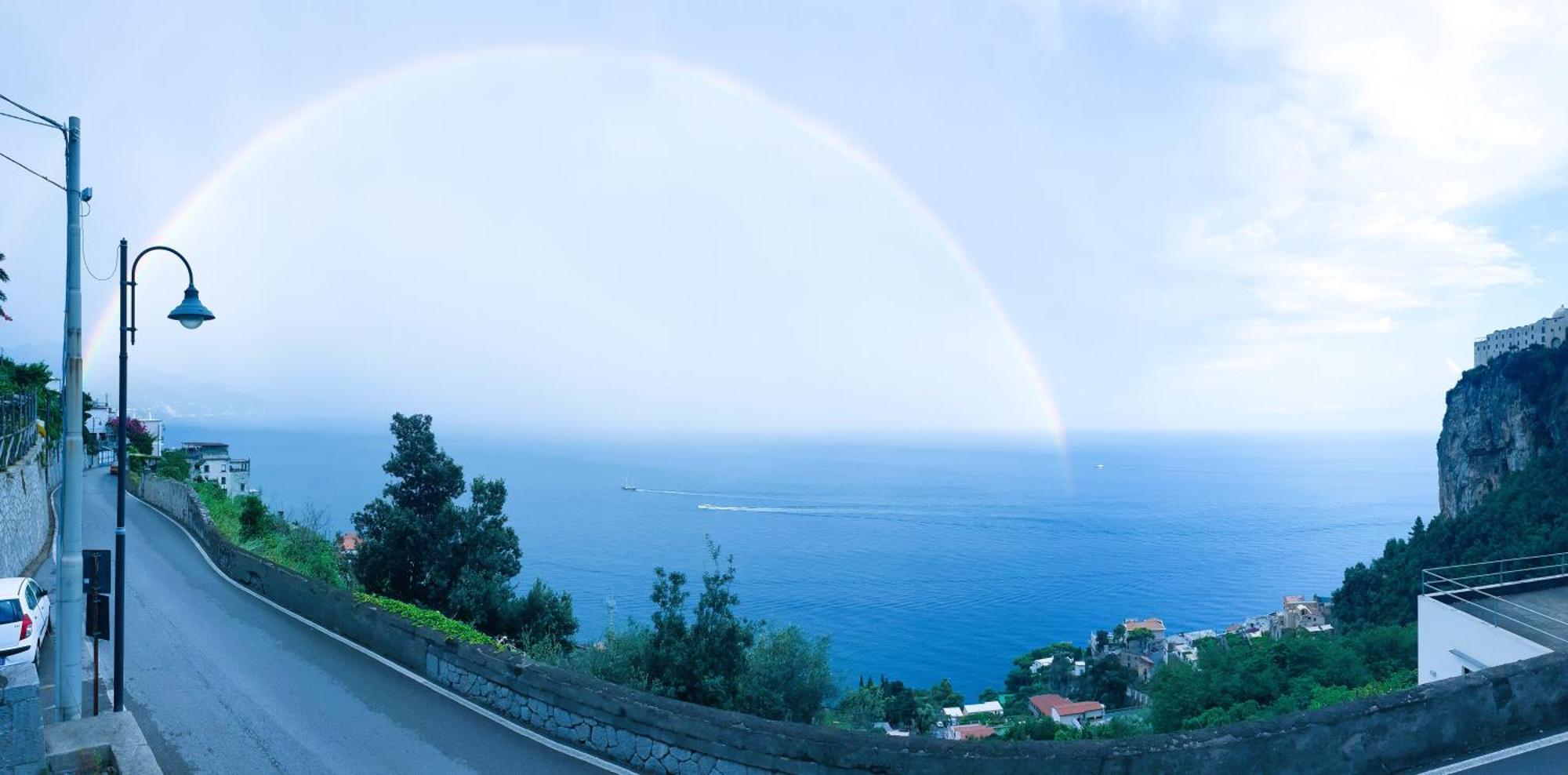 Villa Grace Amalfi Seaview ภายนอก รูปภาพ